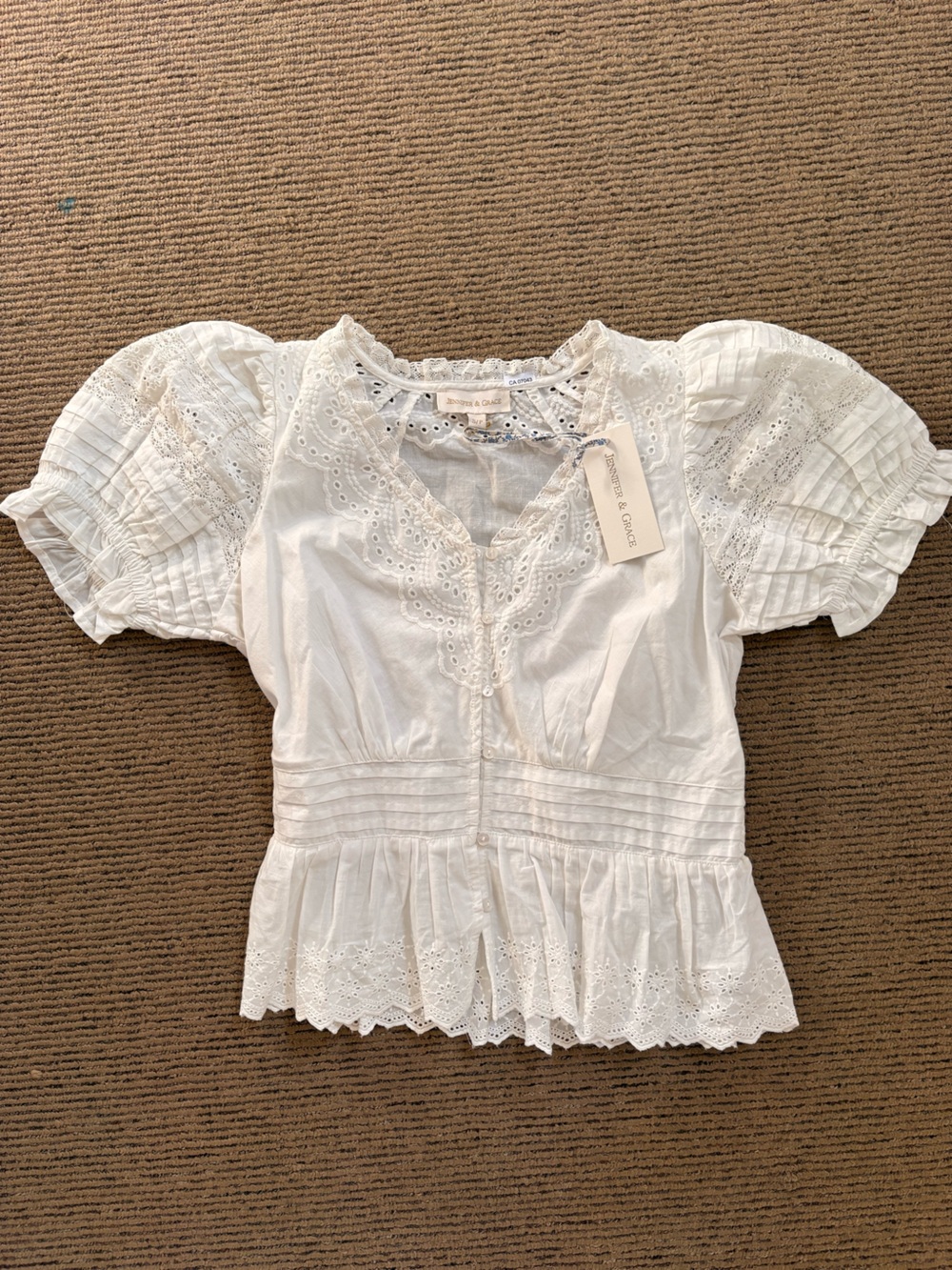 Jennifer & Grace 100% cotton small or medium White Eyelet Lace Peplum Top